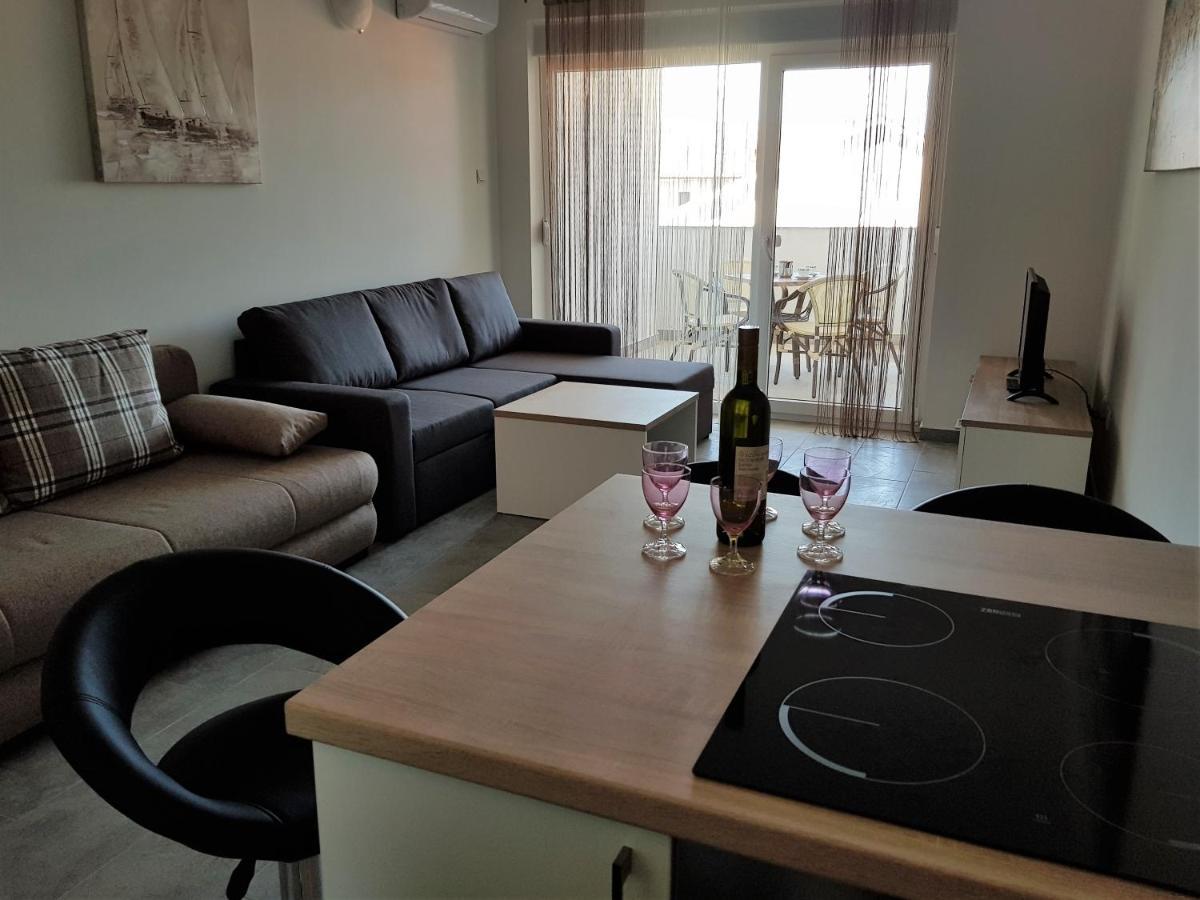 Summer Holiday Apartments Novalja Oda fotoğraf